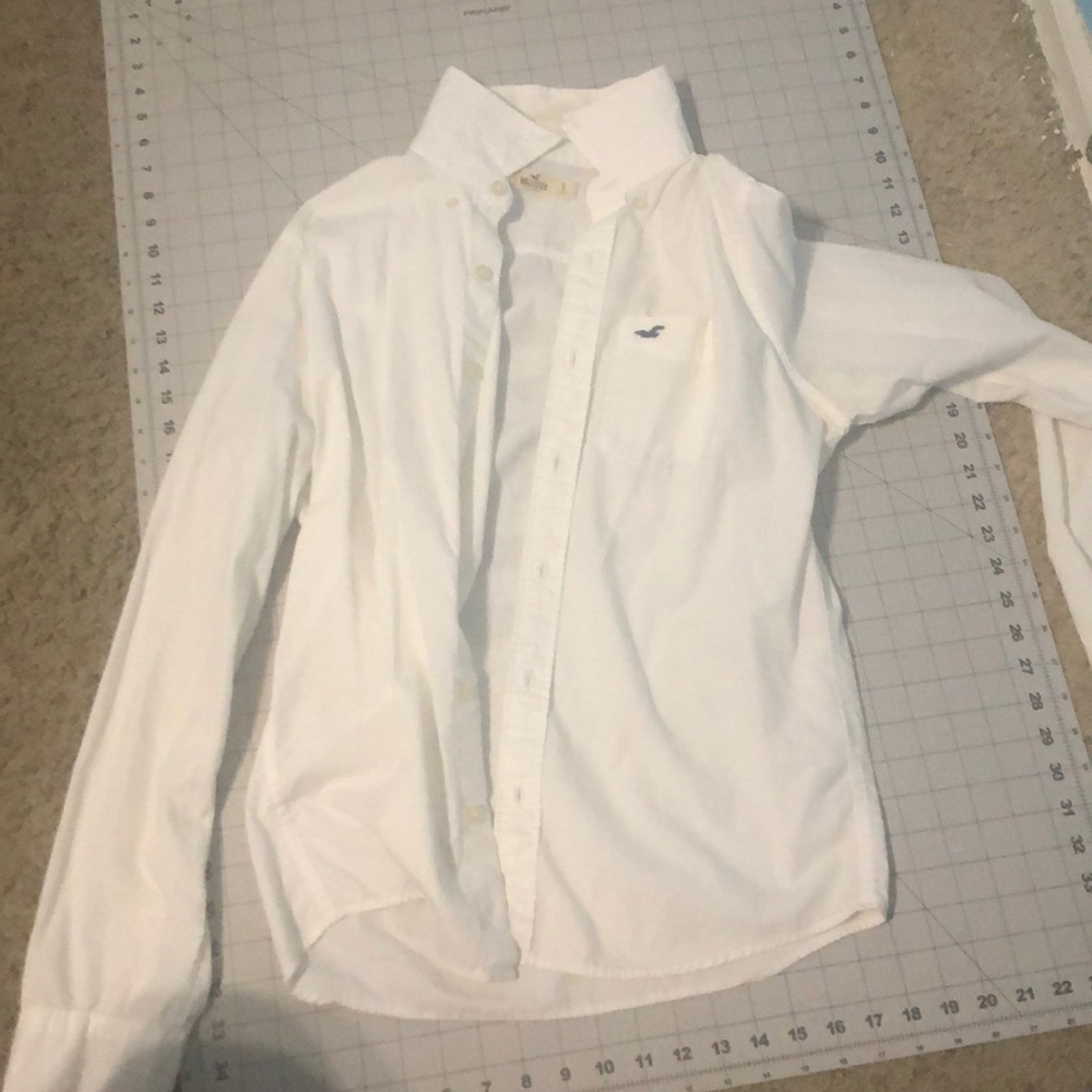 Shirt (button)